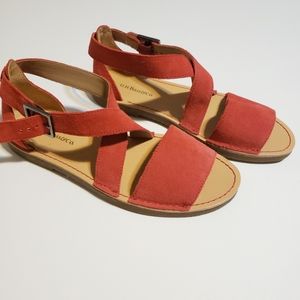 G H Bass & Co Cherry Red Suede Womens Flat Gladiator Sandals Size 7